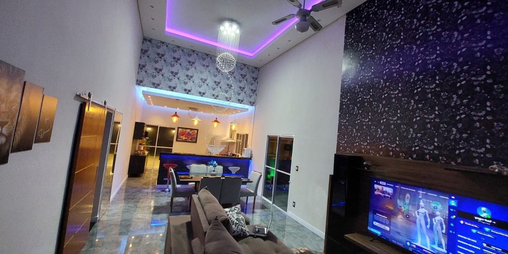 PHOTO-2025-10-18-12-17-43